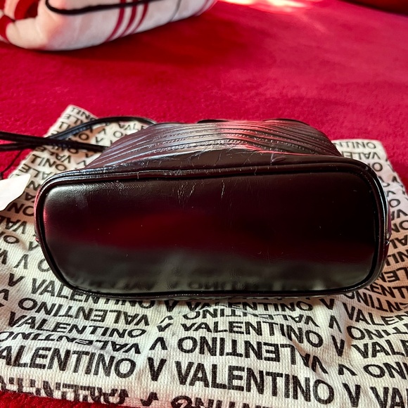 Mario Valentino small bucket / drawstring bag - Picture 3 of 8